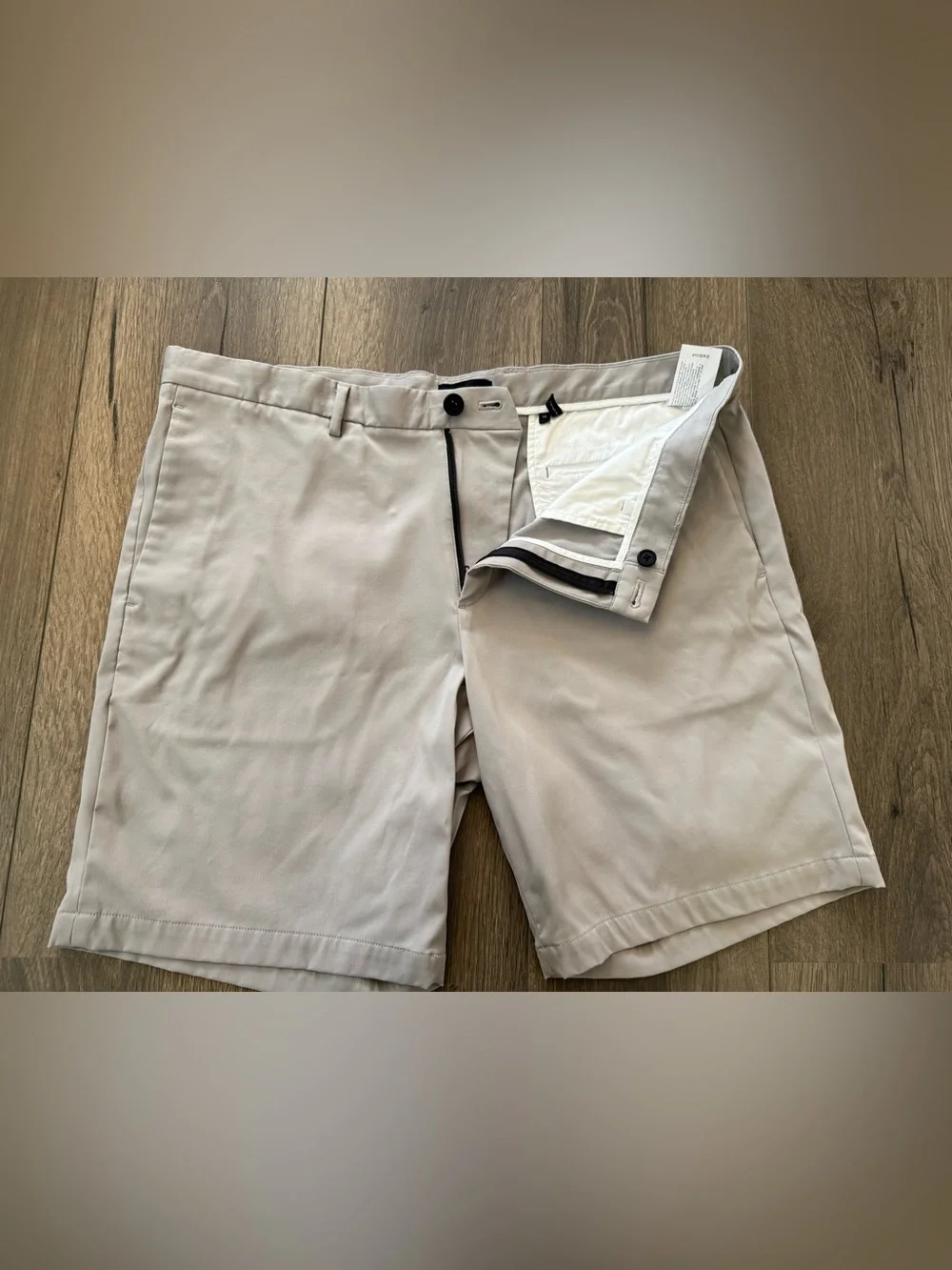 Theory men’s shorts